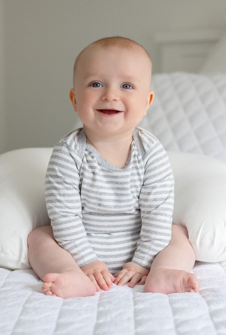 Organic Cotton Feeding & Infant Support Pillow