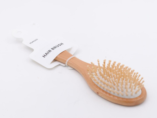 Oval Hair Brush (beech) : 6973847432713 : Mumuso