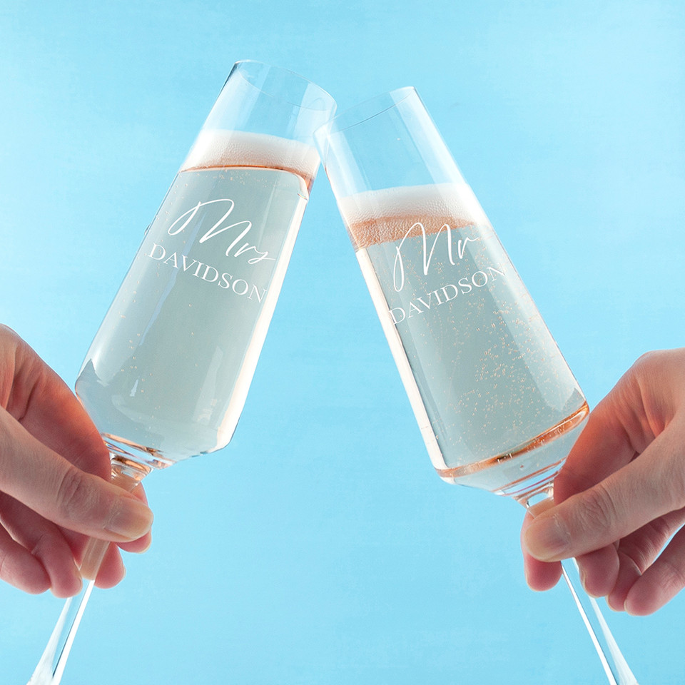 Personalized Toasting Flutes — free download