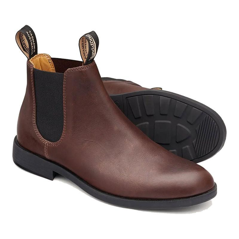 blundstone dress shoes elastic-sided boot, black  SCOUT ADVENTURE done the Blundstone way. Blundstone - Dress Boot 062