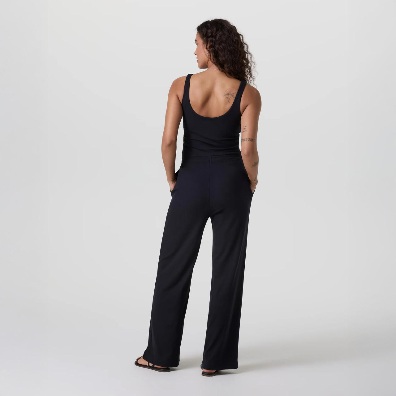  Vuori Women's Pose Scoop Jumpsuit 