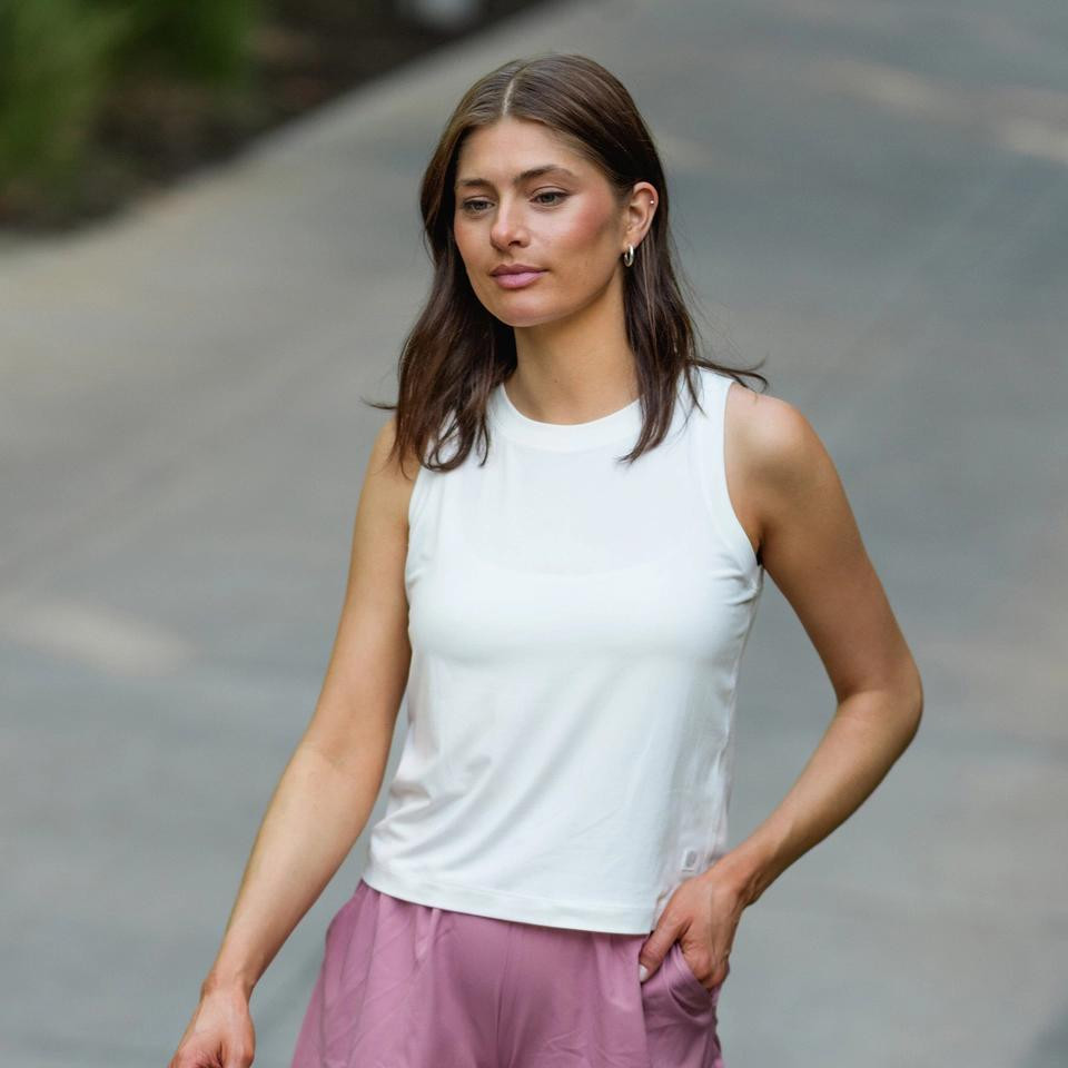  Rhoback Women's Drift Performance Crop Tank 