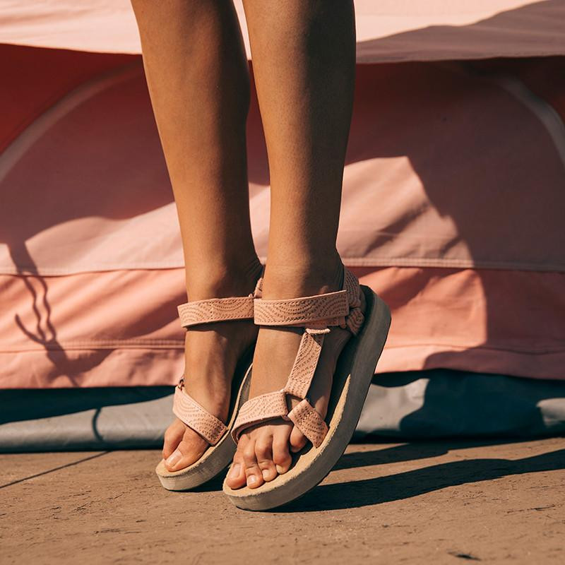 Teva Midform Universal Geometric Teva W Midform Uni Geometric