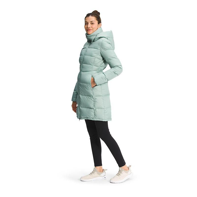  The North Face Women's Metropolis Parka 