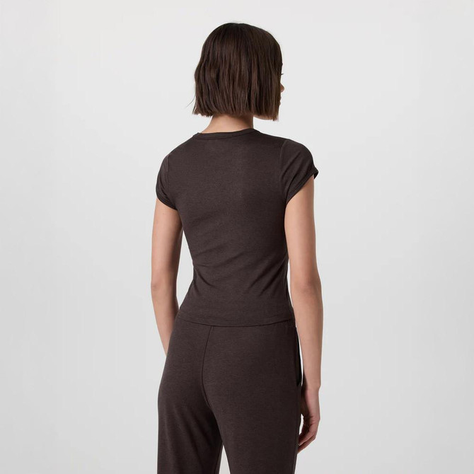  Vuori Women's Short Sleeve Halo Baby Tee 