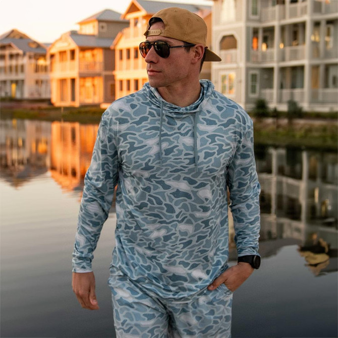  Burlebo Men's Performance Hoodie 