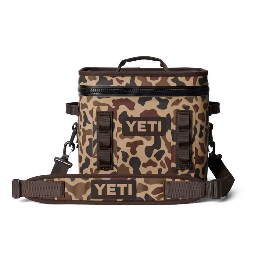 Yeti Hopper Flip 12 Wetlands Camo