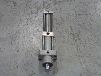 Ohma FPO-813-756-FF-50-TR-12-SF Pneumatic Cylinder 3-1/4" Bore  USED