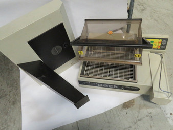 Minipack-Torre 24044 Packing Machine w/ Base & Stand 115V 1050W 9A 60HZ  USED