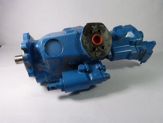 Eaton/Vickers Variable Displacement Piston Pump  USED