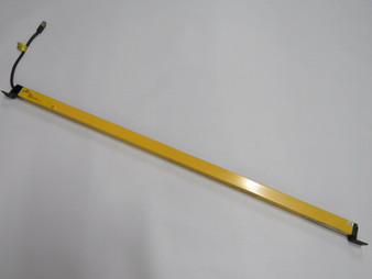 STI MC47SR-12-900-X Light Curtain Transmitter 0.2-3m Range USED
