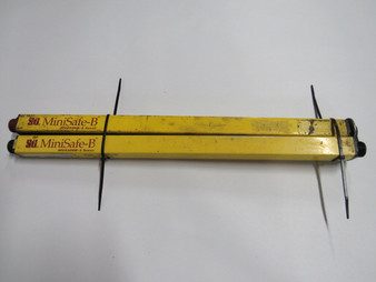 STI MS4320B-2 Light Curtain Transmitter & Receiver 0.3-9m Range USED