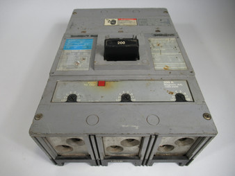 Siemens JD63F400 JD6-A Circuit Breaker 400A 600VAC 3-Pole USED