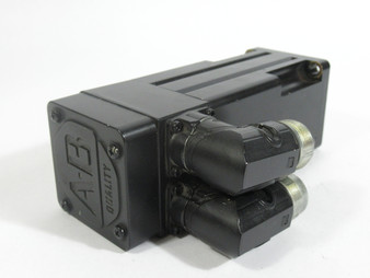 Allen-Bradley MPL-A1530U-VJ42AA Low-Inertia Servo Motor 0.39kW 7000RPM USED