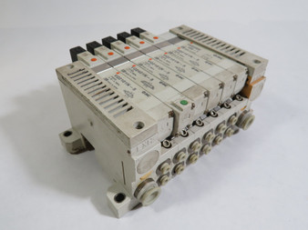 SMC VV5Q21-06C4FU3-S Solenoid Manifold 24VDC RUST/MISSING PLATE + PLUG USED