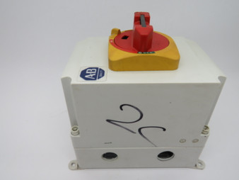 Allen-Bradley 194E-KA20E-PD10 Ser. A Enclosed Switch SHELF WEAR USED