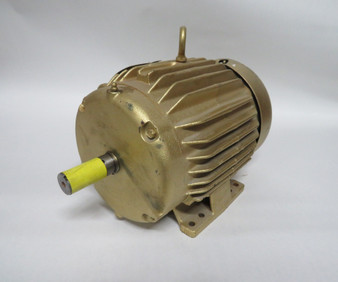 Baldor 5HP 1750RPM 575V 184T TEFC 3Ph 5.2A 60Hz *Damaged Fan Cover* NEW