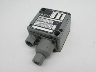 Allen-Bradley 836T-T253J Series A Pressure Control SHELF WEAR USED