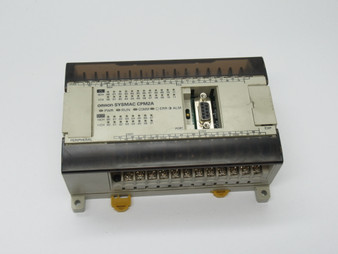 Omron CPM2A-40CDR-D Programmable Controller 24VDC 20W 24-Input 16-Output USED