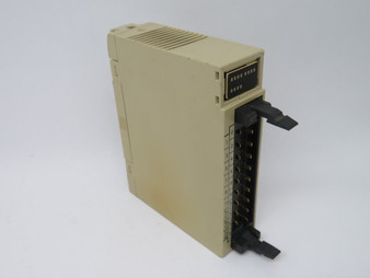 Omron C200H-OC222 Output Unit 250VAC/24VDC NO TERMINAL/SHELF WEAR USED