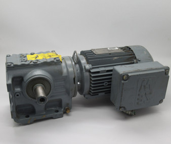 Sew-Eurodrive 8.64:1 0.50HP 1700RPM 330/575V TEFC 3PH 1.39/0.8A 60Hz USED
