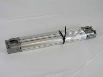 Keyence SL-V16H Safety Light Curtain Receiver/Transmitter 24VDC 74mA/69mA USED