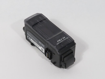 Keyence MU-N12 Laser Sensor Controller Expansion Unit 24VDC 1185mA 20mA USED