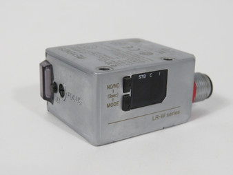Keyence LR-W500C Full-Spectrum Sensor 10-30VDC 50mA 30-500mm M12 Connector USED