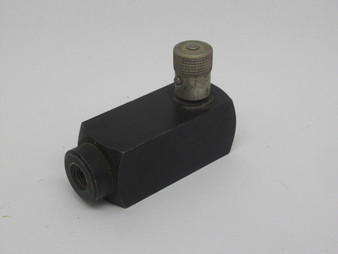 Parker PCM400S Flow Control Valve 1/4" NPT 3 gpm 3000 psi USED