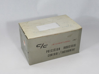 Control/Instrument AV-12PN-E Temperature Controller 120/240V 50/60Hz BOX DMG NEW