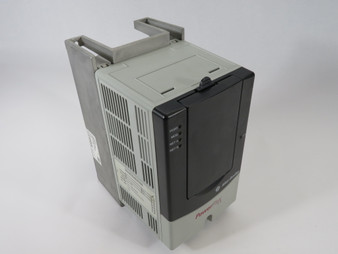 Allen-Bradley 20AE0P9A0AYNNNNN Series A A.C. Drive 600V 0.5HP 0.33HP 0.9A USED