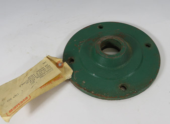 Fisher 32A9311X0A2 67C Series Actuator Valve Bushing Cover Plate SHELF WEAR USED