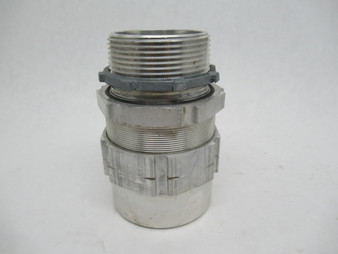 Appleton TMC2250272A Teck Cable Connector 2-1/2" NPT  2.27-2.72" Jacket USED