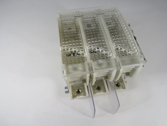 Socomec 38613020 J3X200A F/L Fusible Disconnect Switch w/Fins 200A 600V 3P USED
