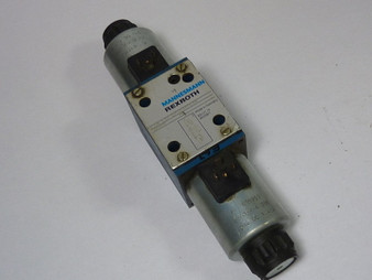 Rexroth 5-4WE10-E67-32/CG24N9Z4/T08 Directional Control Valve USED