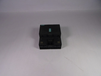 Siemens 6ES7-158-3AD01-0XA0 Coupler Coupling Module For Syncing Networks  USED
