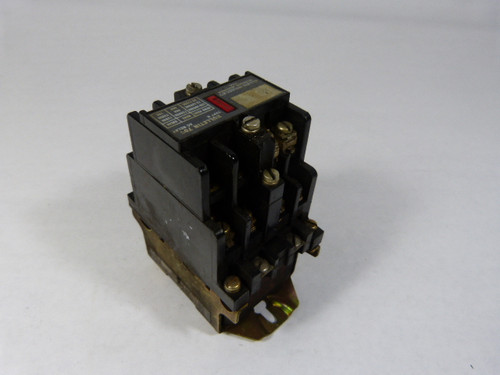 Allen-Bradley 700-NZ2240A1 Industrial Relay 10amp 120V Coil USED