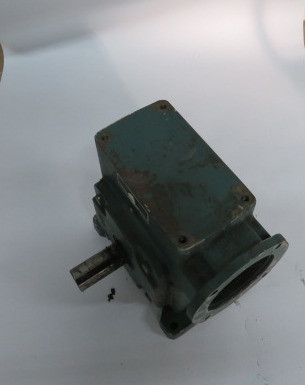 Dodge MR94670-X-RZ Worm Gear Reducer 30:1 Ratio 2340lb-in 1750rpm  USED