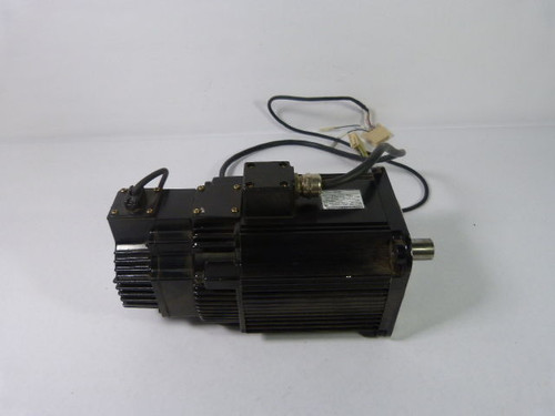 Yaskawa SGMGH-13A2A-YR13 AC Servo Motor 1300W 1500RPM 200V 8.34Nm 10.7A  USED