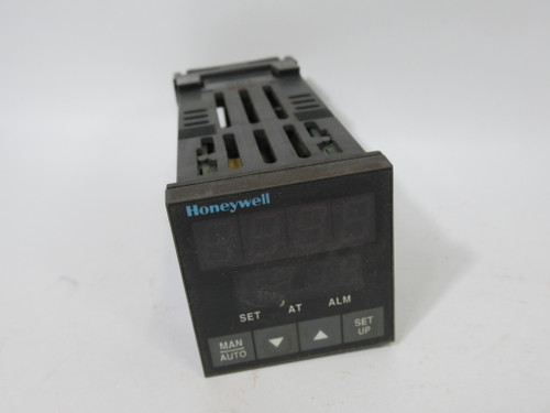 Honeywell DC100210001000 Micro-Pro Temperature Controller USED