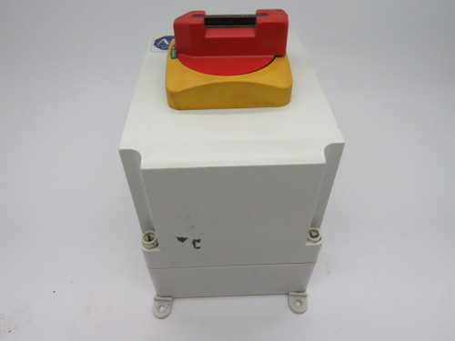Allen-Bradley 194E-KA20E-PD10 Ser. A Enclosed Load Switch *Missing Mount* USED