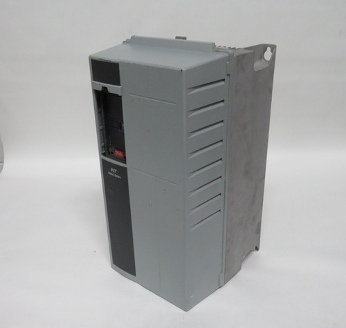 VLT 131H9344 Aqua Drive 550-600V 50/60HZ 15HP 11KW 17/1A AS IS