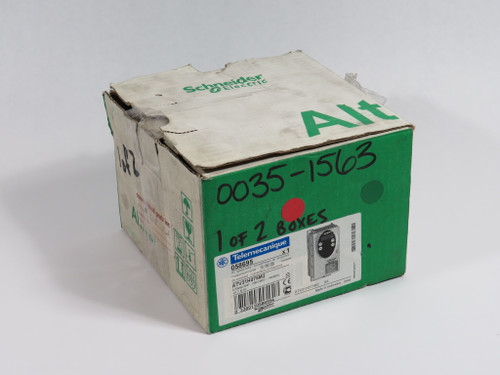 Telemecanique ATV31H075M2 AC Drive 0.75/1HP 3Ph 200/240V 4.8A BOX WEAR NEW