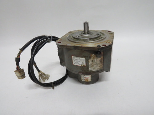Yaskawa USAPEM-07YRS11 AC Servo Motor 513W 2000RPM 2.45Nm 3.5A  USED