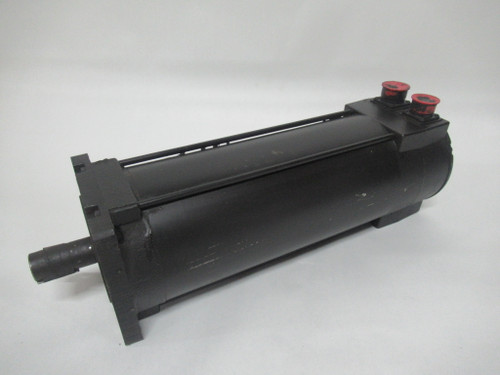 Allen-Bradley 1326AB-B3E-11 Servo Motor 3.8kW 3000RPM 24VDC 24.6A  USED