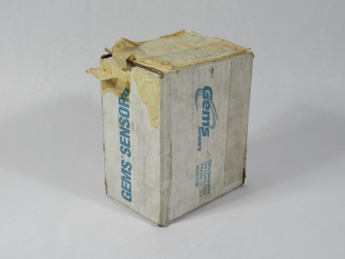 Gems Sensors 27090 General Purpose Flow Switch 1-1/2" NPT 15GPM DAMAGED BOX NEW