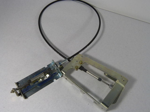 Cutler Hammer F1S04C Flex Shaft Handle Mechanism 3' Cable USED