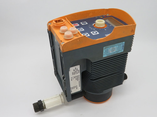 ProMinent Fluid Controls Metering Dosing Pump 100-230V 2.9GPH COS DMG USED