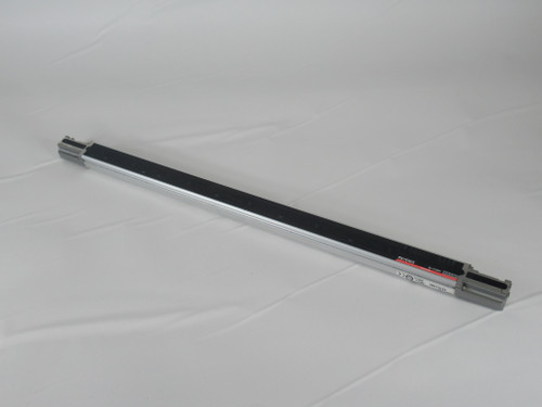 Keyence SL-V28H-T Safety Light Curtain Transmitter Only 24VDC 87mA USED