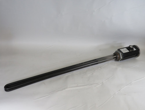 Caloritech CXFT240P2R Immersion Heater 2" NPT 32" Immersion L 4kW 600V 1Ph USED